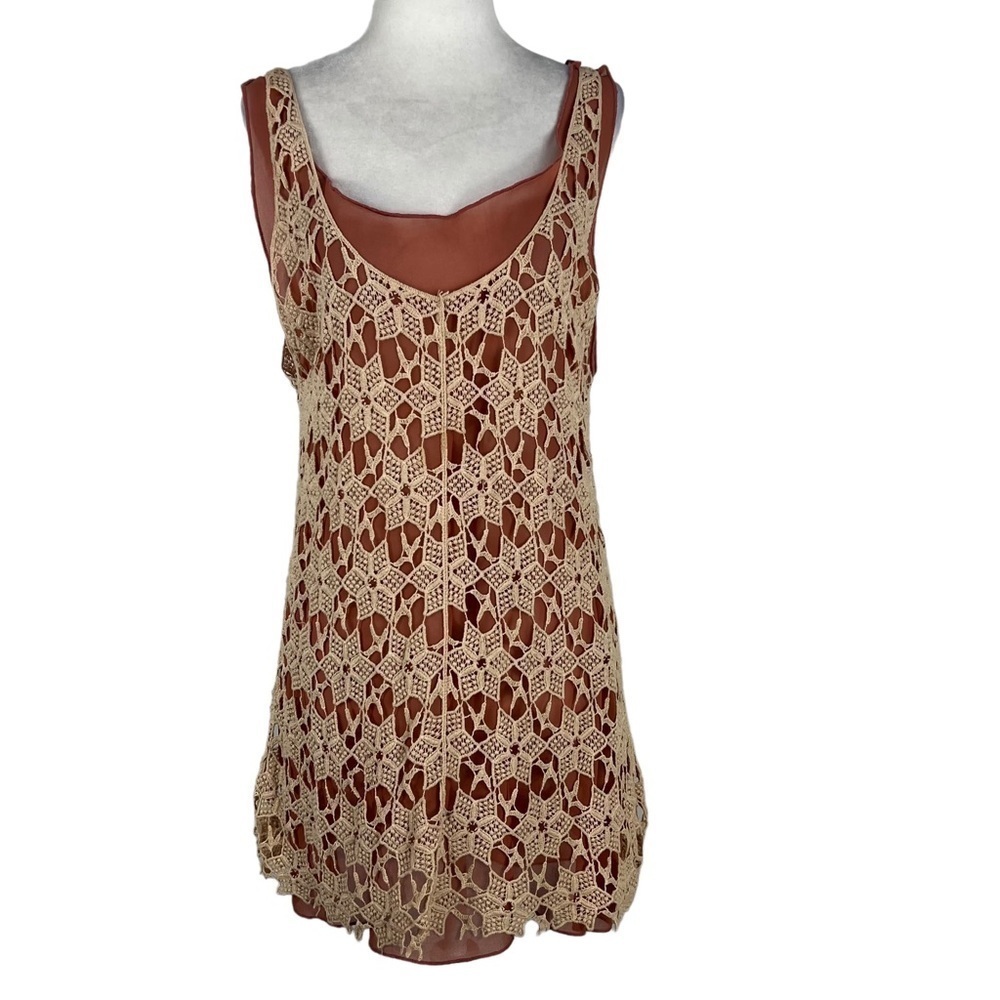 JOY JOY LACE SCOOP‎ NECK LINED TUNIC TOP